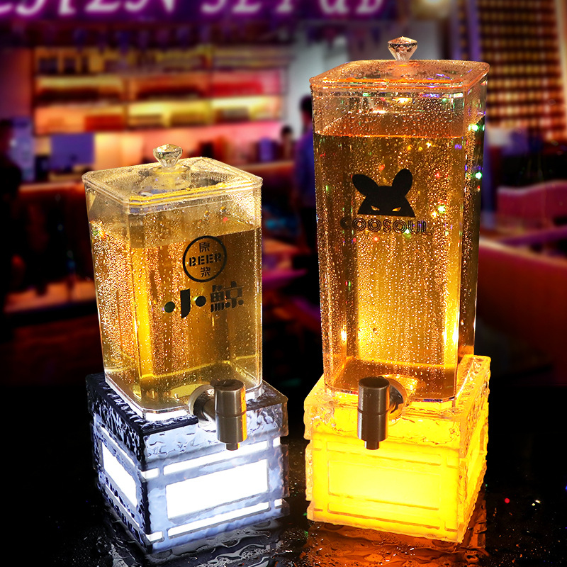 Bar illuminated beer keg with  - Wine Draft Beer incelemesi ve fiyatı